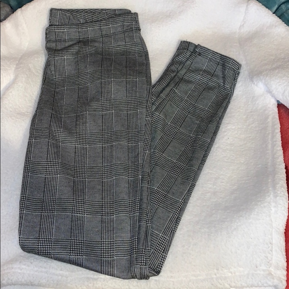 Stripped pants (jeggings)